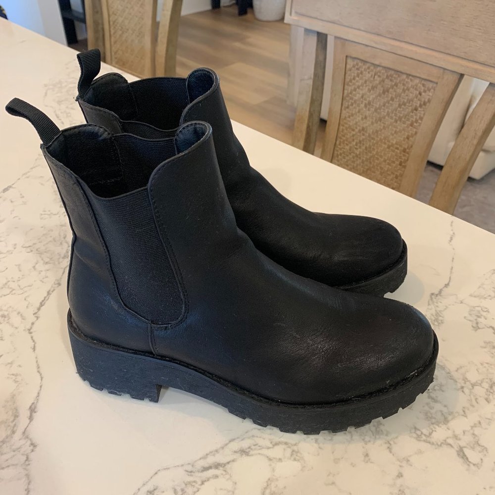 Chinese Laundry Bootie